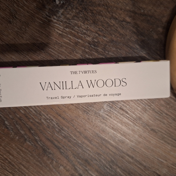 The 7 Virtues Vanilla Woods Travel Spray - Picture 2 of 4